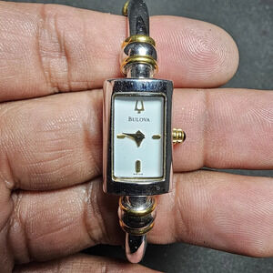 Bulova C860548 Ladies Quartz Tank Style Watch Silver Tone For Parts Or Repair br